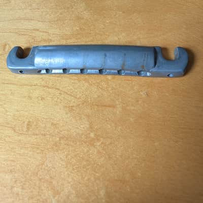 Gibson Wrap around bridge 1956 - Nickel image 2