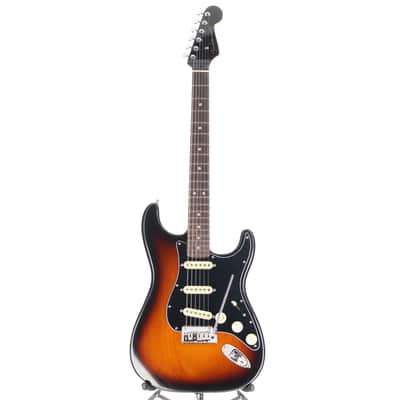 Fender Certified Pre-Owned American Ultra Luxe Stratocaster, Rosewood Fingerboard, 2-Color Sunburst (L7) (06913) image 5