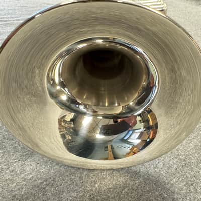 Yamaha Xeno Silver Large Bore Bb Trumpet YTR-8345RG - Low Mileage image 6