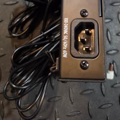Voodoo Lab PP3 Pedal Power 3 Supply 2010s - Black image 5
