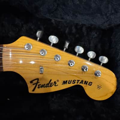 Fender Kurt Cobain Mustang *Mint*** Collector quality*** 2012 - 2014 - Sonic Blue image 11