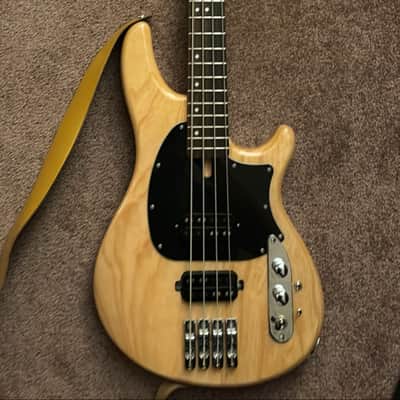 Schecter 2490 CV-4 Bass 2010s - Gloss Natural image 3