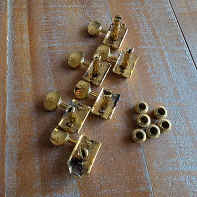 Fender Tuning Pegs & Bushings For Telecaster Stratocaster Vintage Style Gold PW Stamped image 9