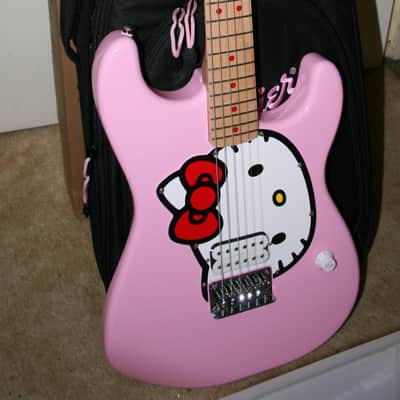 NEW Fender Squier Hello Kitty Stratocaster 2024 - Pink image 1