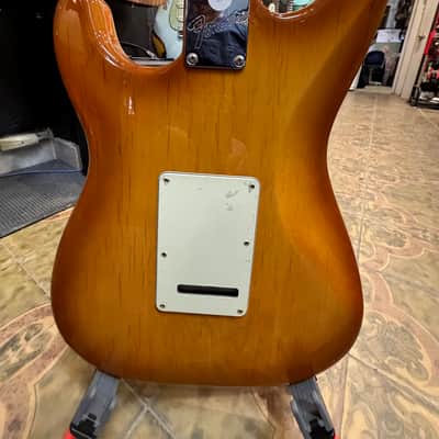 Fender American Performer Stratocaster 2021 - Sienna Sunburst image 5
