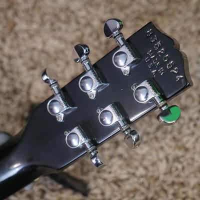 Video! 1986 Gibson Melody Maker Black - Ebony Fretboard - Gen 4 Chainsaw Case image 13