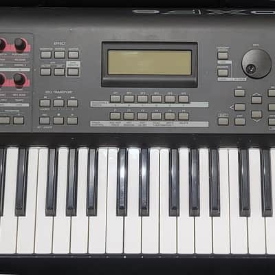 Yamaha MOXf6 mid 2000's - Dark gray image 4