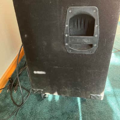 Eden Amplification D410XLT 4x10" 700-Watt 8 Ohm Bass Cabinet - Black image 3
