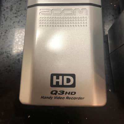 Zoom Q3 HD Handy Video Youtube Camera Set image 2