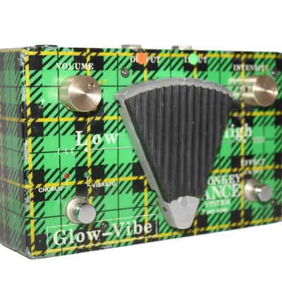 Sobbat Glow-Vibe GV-1 Monkey Dance Univibe Effects Guitar Pedal image 1