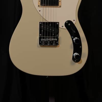 Ibanez FLATV2-MSN Josh Smith Signature 2025 - Present - Mint Sand image 2