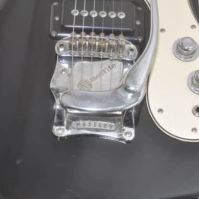 Mosrite Avenger Electric Guitar Ref. No 7762 image 4