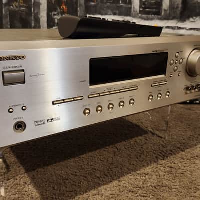 Onkyo ONKYO 6.1 CHANNEL AUDIO / VIDEO RECEIVER, MODEL HT-R520 polished silver 90s  - Polish silver image 5