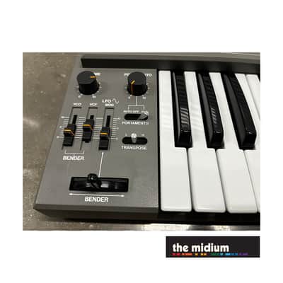Roland SH-101 –– Tubbutec SH-1oh1 Microtonal Edition image 17