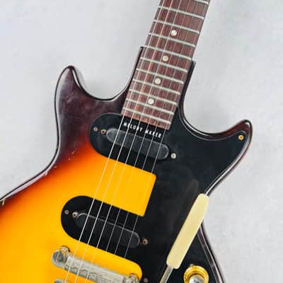 Gibson Melody Maker Double Cutaway 2-Pickup with Vibrola 1964 - Sunburst image 3