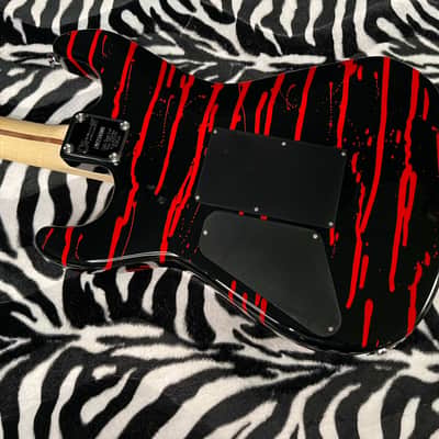 Charvel Warren DeMartini Signature Pro-Mod Blood and Skull Graphic 7.7lbs - Authorized Dealer - G00436 image 8
