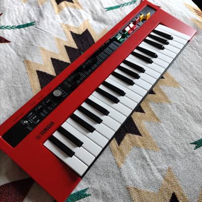Yamaha Reface YC Organ with bag and decksaver. image 2