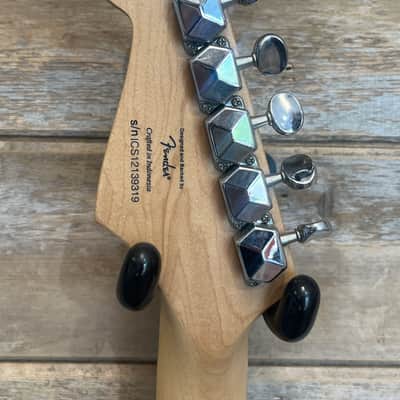 Squier Mini Stratocaster with Rosewood Fretboard 2011 - 2017 - Black image 5