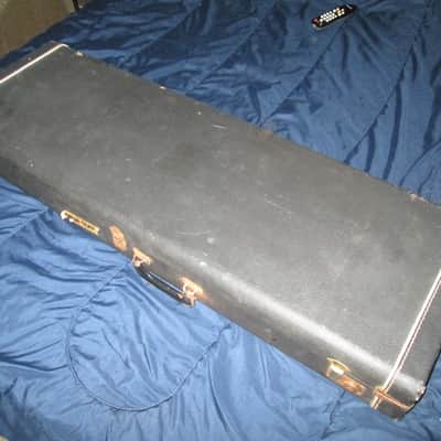 Dean Elite Cadillac Case 1970's - 1980's image 2