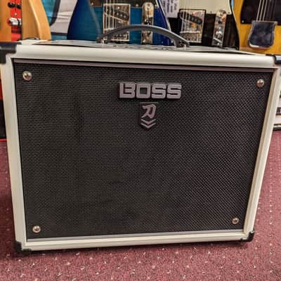 Boss Katana 50 MKII Limited Edition - White image 1