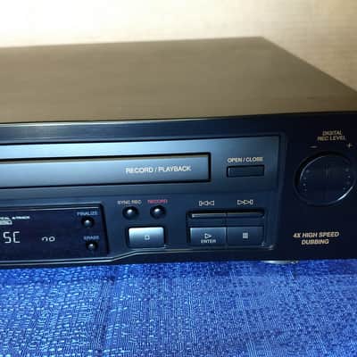 RCA CDRW140 Dual Tray CD Recorder image 2