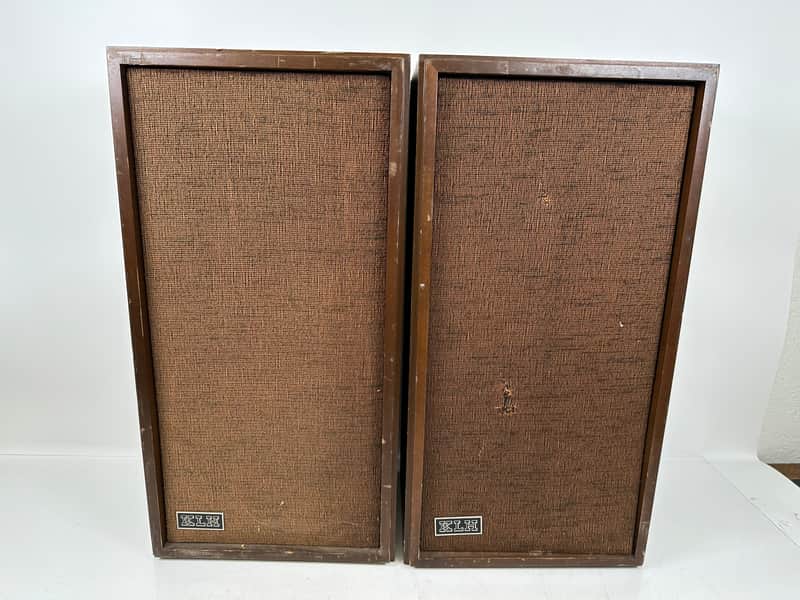 Pair of KLH Seventeen (17) Speakers image 1