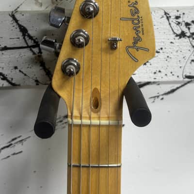 Fender American Standard Stratocaster with Maple Fretboard 2009 - 3-Color Sunburst image 3
