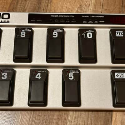 Behringer FCB1010 MIDI Foot Controller 2010s - Standard image 4