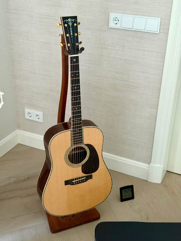 Martin D-45 Modern Deluxe 2022 - Present - Natural image 1