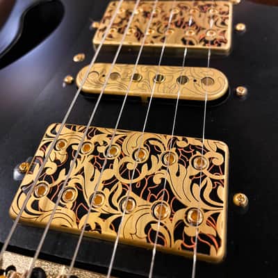 Ibanez Steve Vai "PIA" Signature Edition E-Gitarre 6 String Onyx Black + Case M20RG - 3542 Gramm image 5