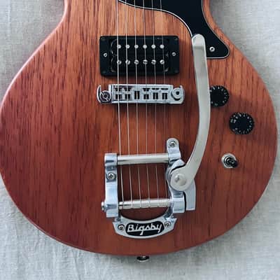 Gordon Smith GS 1.5 Double Cut, Bigsby B5, Gibson 57 Classic, Fender AV 65 Strat, Melody Maker image 2