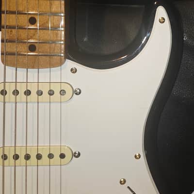 Fender Vintera ,60s,70s stratocaster image 5