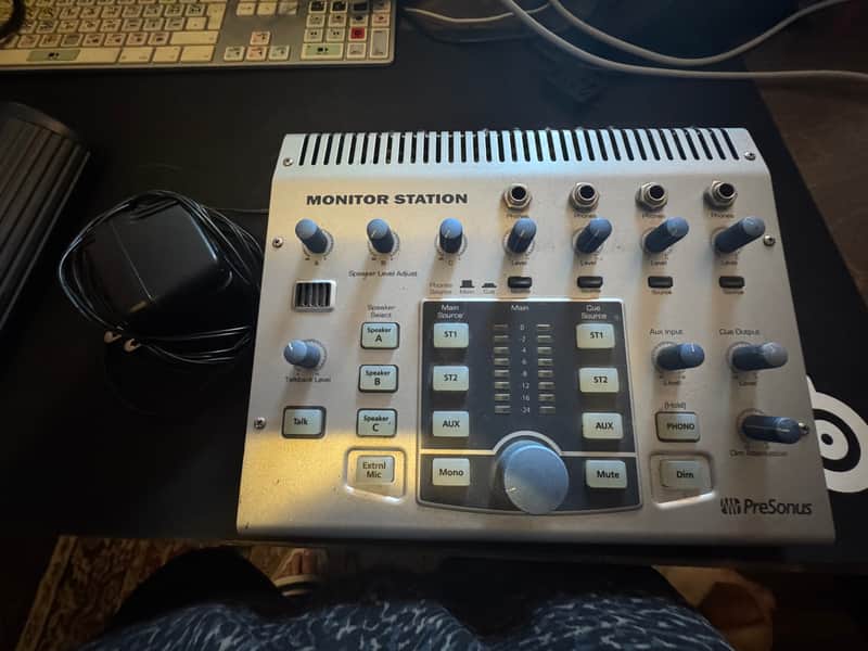 PreSonus Monitor Station 2010s - Gray image 1