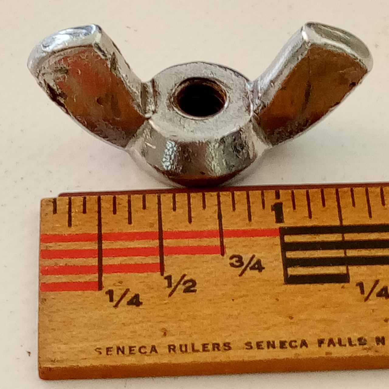 Ludwig 1/4"x20tpi Chrome Cymbal Stand Wing-Nut Vintage Super Classic Part USA60 — main photograph