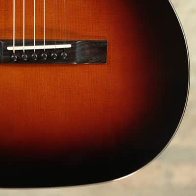 EASTMAN E1 P DLX Deluxe - All Solid Parlor - Sunburst with Fishman Presys VT image 5