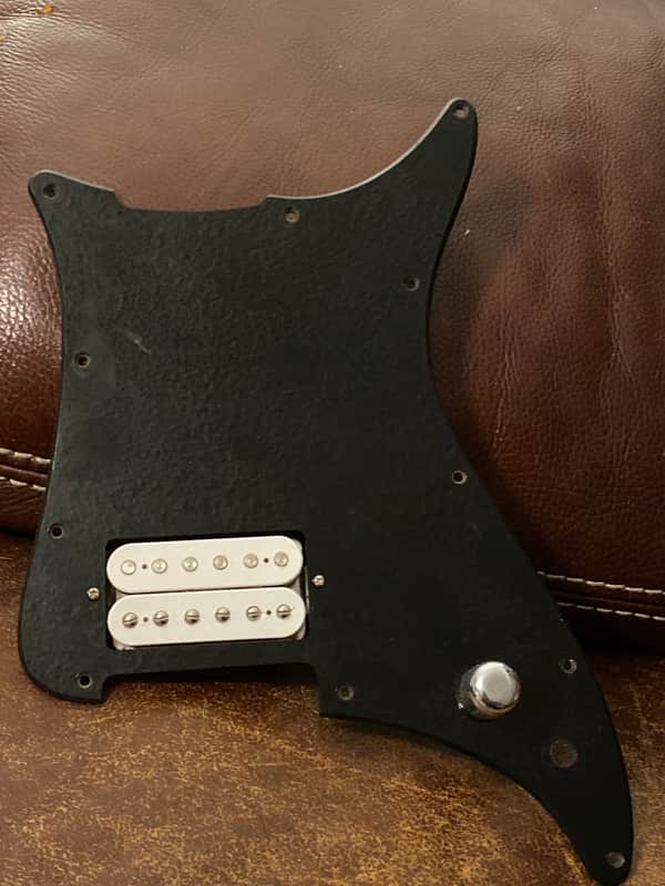 Fender Lead I WD Pickguard Player Series Alnico 2 Loaded Humbucker Black image 1