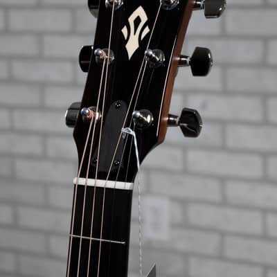Taylor Gold Label 517e with Hard Case image 3