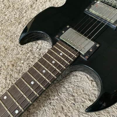 Samick Black Electric Guitar, Basswood Body, Maple Neck, 22 Frets Rosewood Fingerboard image 14