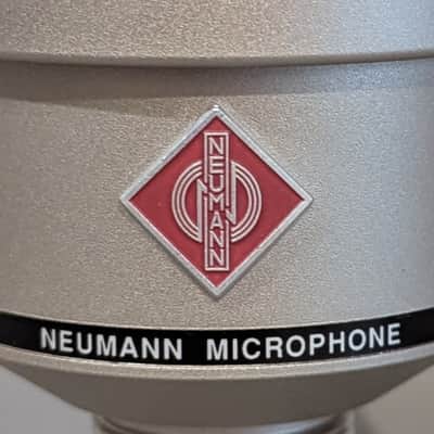 Pristine Neumann TLM 103 studio set image 3