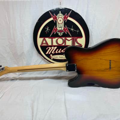 Fender Classic Series '69 Telecaster Thinline Guitar with Case 2009 - 3-Color Sunburst / Maple neck image 10