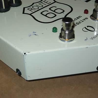 used Visual Sound Route 66 Overdrive & Compression 1st ver of orig model RT66 (late 1990s) only works with adapter (NOT included), has battery clip - but can't power a battery clip (don't know why) + new feet & strings image 18