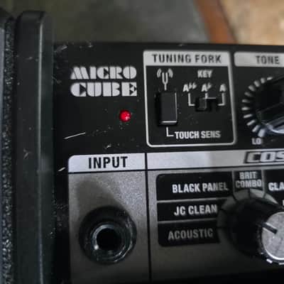 Roland Micro Cube portable battery powered guitar combo amp - blk image 3