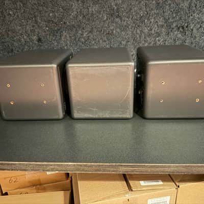 KRK V6 V Series 2-Way 6.5" Active Studio Monitors (LCR Set of Three) 2000 - 2005 - Black image 3