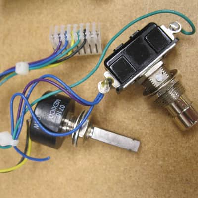 Tech Project-Cry Baby Electronics Package image 4