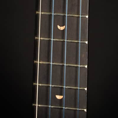 aNueNue UB200 Moon Bird Baritone Ukulele - Natural image 9