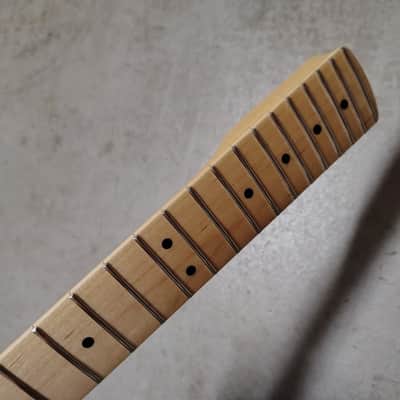 Maple Strat Neck fits fender Stratocaster body 22 frets Modern Gloss image 5