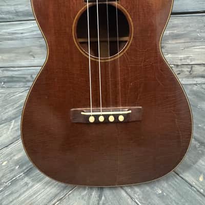 Martin Style 51 Mahogany Baritone Ukulele 1960s - Natural image 2