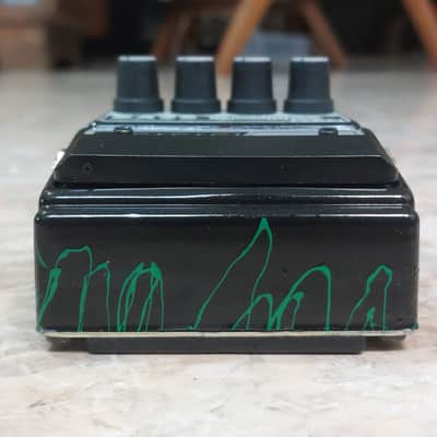 DOD FX92 Bass Grunge 1994 [Mint NOS - New Old Stock] Black with Green Gloss Airbrush Finish image 17