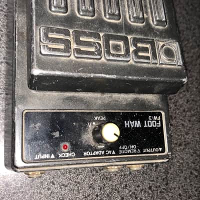 Boss FW-3 Foot Wah wah guitar effects pedal image 2