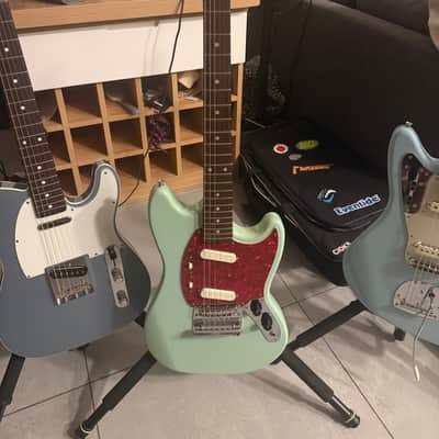 Fender Mustang 1997 MG69 Sonic Blue Kurt Cobain Seymour Duncan